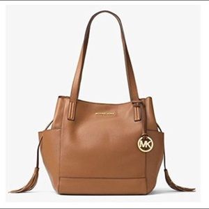 Michael Kors Ashbury large tote